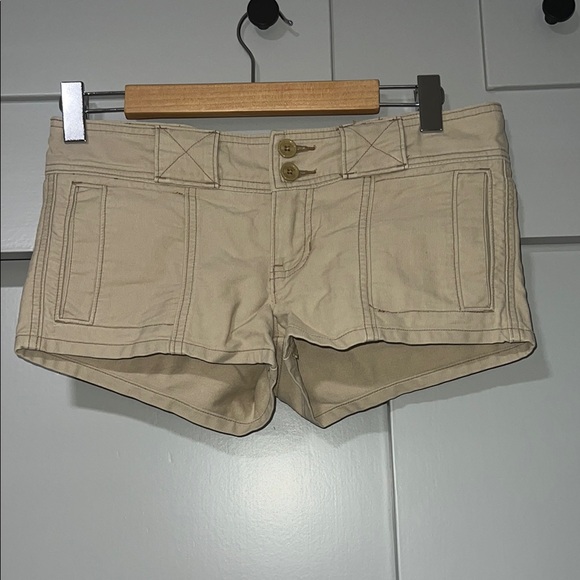 Hollister Pants - Hollister Tan Women's Cargo Shorts